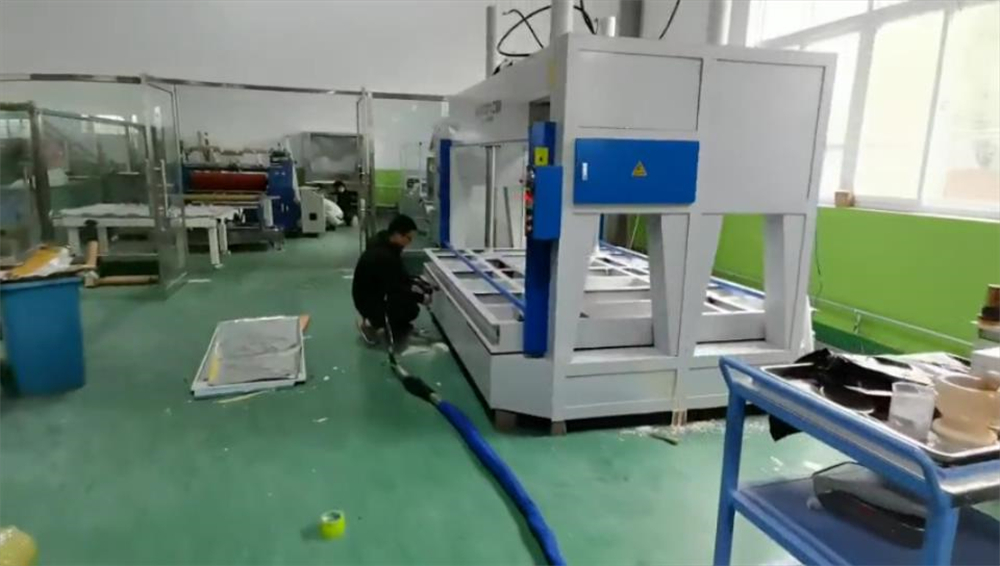 灌注填充-2-AH7000機(jī)床灌注.jpg